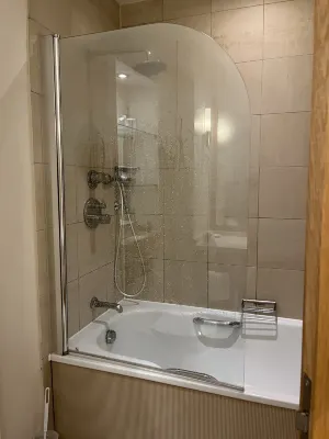 The Park City Grand Plaza Kensington Hotel Camere Photos