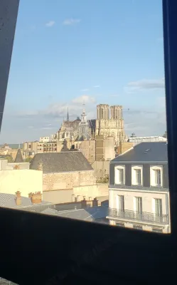 Holiday Inn Reims Centre ville À proximité de l'hôtel Photos
