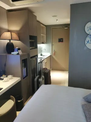 Oakwood Apartments PIK Jakarta Kamar Photos