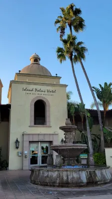 Best Western Plus Island Palms Hotel & Marina Exterior Photos