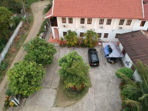 A Tee Guesthouse Exterior Photos