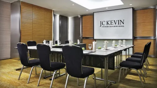 JC Kevin Sathorn Bangkok Hotel Business Facilities Photos