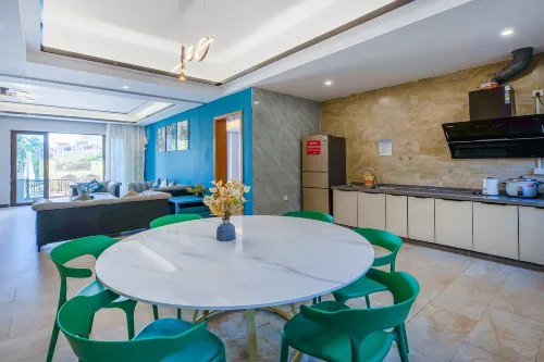 Poly Lantao Villa Ăn uống Photos