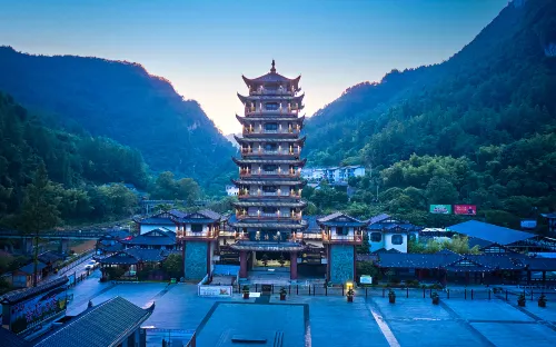 Lanting Elegant Restaurant Hotel (Zhangjiajie National Forest Park Sign Store) بالقرب من الفندق Photos