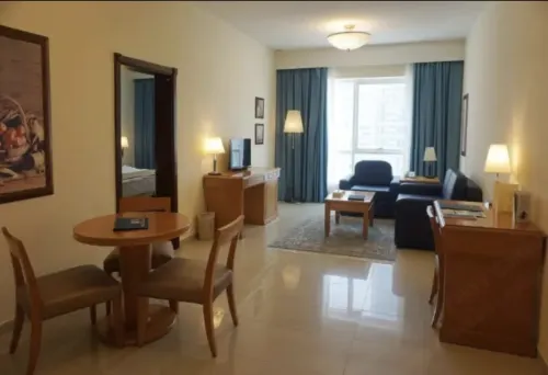 Golden Tulip Sharjah Номера Photos