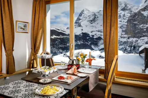Eiger Mürren Swiss Quality Hotel Dining Photos
