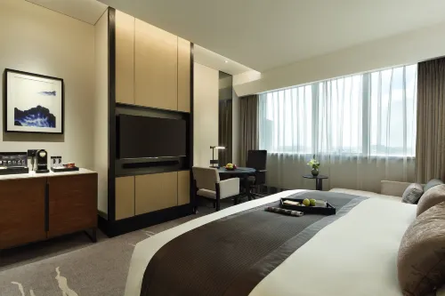 InterContinental Shanghai Hongqiao NECC Rooms Photos