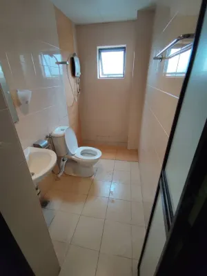 Biz Hotel Kamar Photos