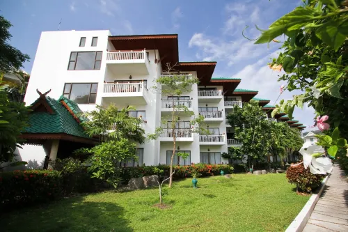 Baan Karonburi Resort Featured Photos