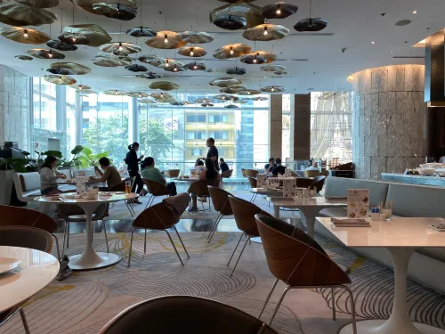 Le Meridien Bangkok Restauration Photos
