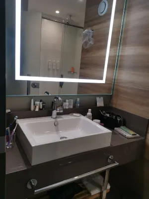 Courtyard by Marriott Paris Porte de Versailles Chambres Photos