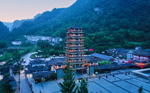 Lanting Elegant Restaurant Hotel (Zhangjiajie National Forest Park Sign Store) بالقرب من الفندق Photos