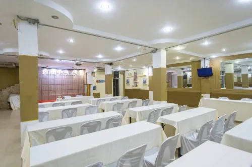 PIMPIMARN BEACH HOTEL Ristorazione Photos