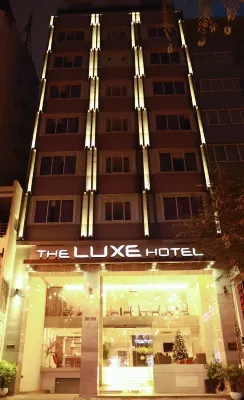 The Luxe Hotel Extérieur Photos