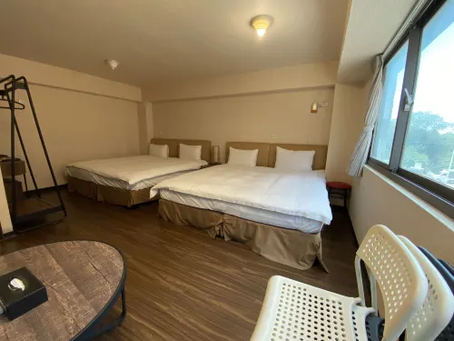 IN99 Hotel Chambres Photos