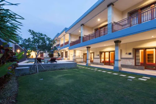 Kubu Petitenget Suite Seminyak Unggulan Photos