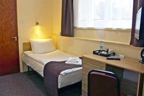 Central Hotel Golders Green Featured Photos