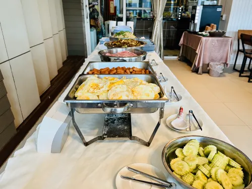 PIMPIMARN BEACH HOTEL Ristorazione Photos