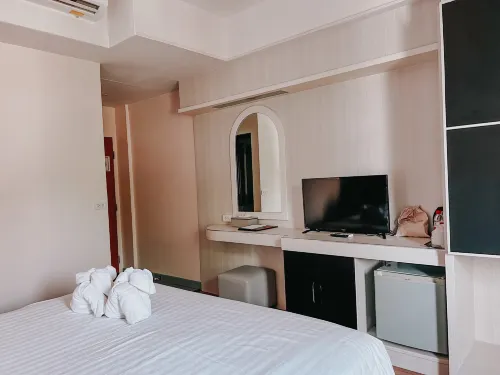 New Travel Lodge Hotel Phòng Photos