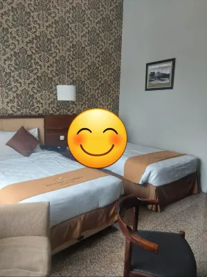 Hotel Safira Magelang Kamar Photos