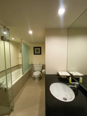 The Seasons Pattaya Rooms Photos