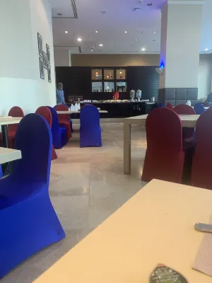 Ramada Plaza by Wyndham Dubai Deira Photos