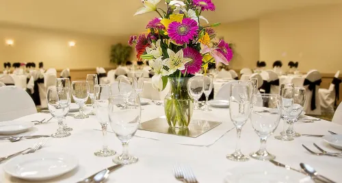 Historic Santa Maria Inn Featured Photos
