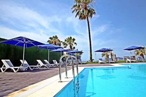 URAS BEACH HOTEL Loisirs et amusements Photos