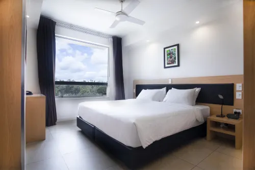 Cassowary Hotel Rooms Photos
