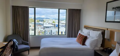 Novotel Rotorua Lakeside Rooms Photos