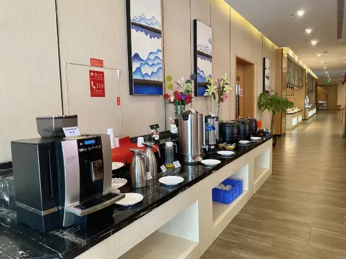 Xin Hai International Holiday Hotel Restauration Photos