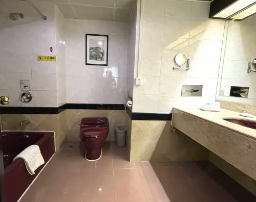 New Century Hotel Zimmer Photos