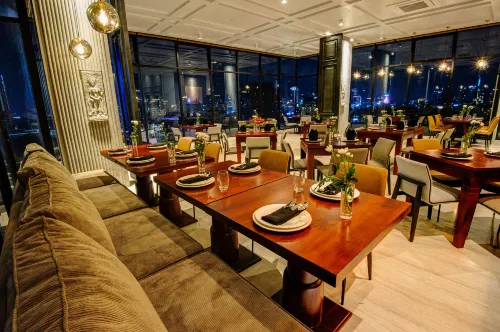 GLOW PARK HOTEL Grand Royal Palace Dining Photos