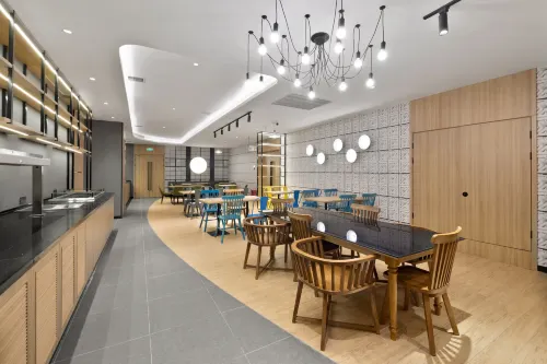 Campanile Hotel Chongqing Jiefangbei pedstrian street and Hongya  cave branch Makanan Photos