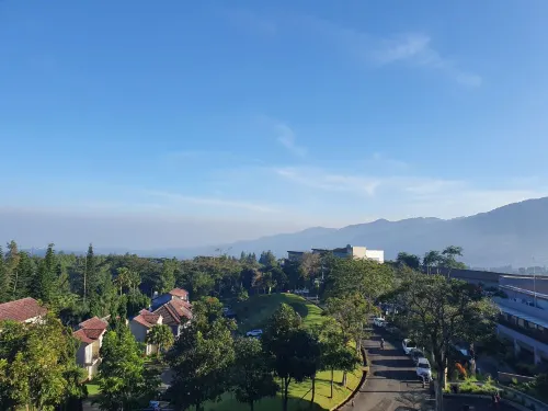 The Botanica Sanctuary Dekat Hotel Photos