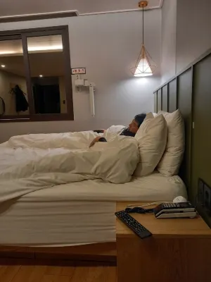 The Stone Bridge Hotel Sasang Rooms Photos