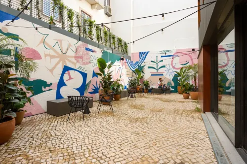 Selina Secret Garden Lisbon Extérieur Photos
