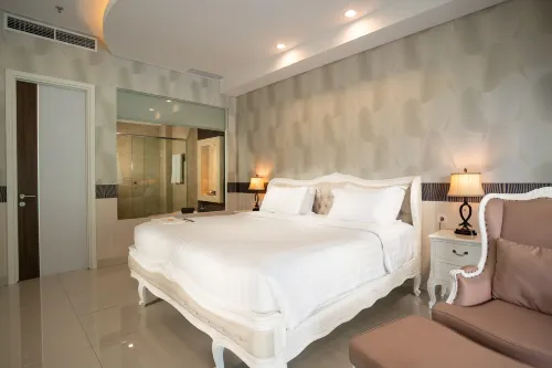 Le Eminence Hotel Convention & Resort Ciloto - Puncak Kamar Photos