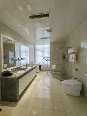 Guoce International Conference and Exhibition Center Hotel Rooms Photos