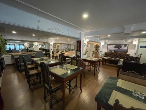 Siam Champs Elyseesi Unique Hotel Dining Photos
