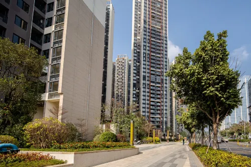 BESTEN fashion Light Residence(Tianan Cloud Park Industrial Park Store, Bantian) Near Hotel Photos