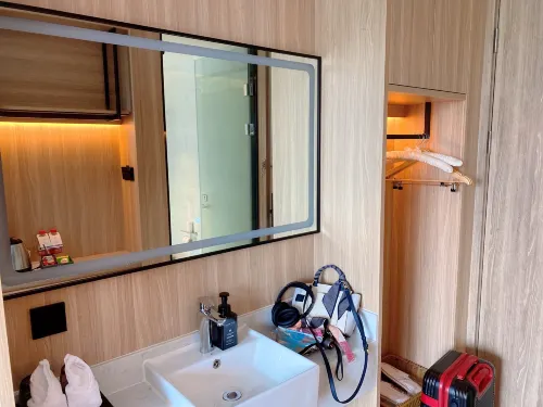 H Hotel Camere Photos