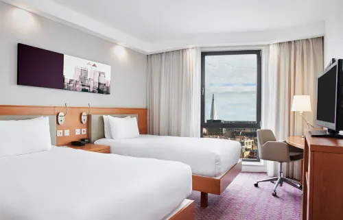 Hampton by Hilton London Waterloo Rooms Photos