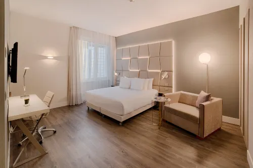 Hotel NH Collection Roma Palazzo Cinquecento Rooms Photos