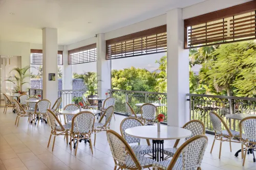 Sofitel Fiji Resort & Spa Dining Photos