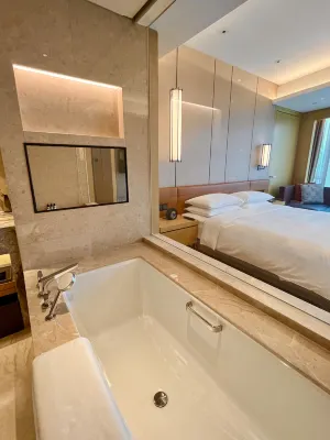 Hyatt Regency Shenzhen Yantian Rooms Photos