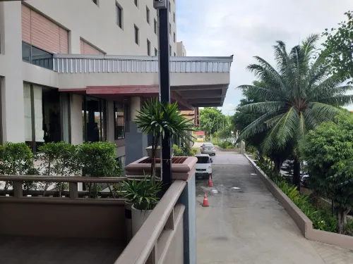 Songphanburi Hotel Außen Photos