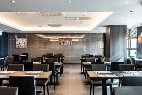 Ramada Hotel & Suites by Wyndham Seoul Namdaemun Featured Photos