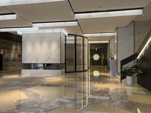 Novotel Zhengzhou  Convention  Center Photos