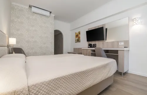 Atlantis Hotel Camere Photos